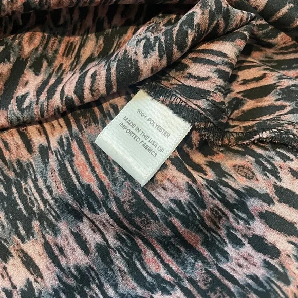 Roan + Ryan Annabelle V Neck Womens Blouse Size Large Animal Print Long Sleeve - Picture 12 of 12